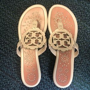 BEAUTIFUL Tory Burch Miller sandal size 8.5.